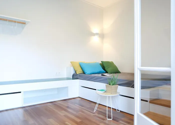Villara: Style, Hospitality & Design